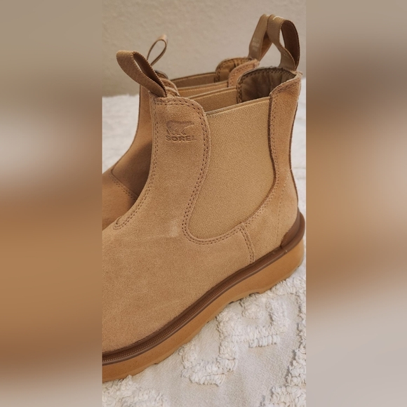 Sorel booties - Picture 2 of 7